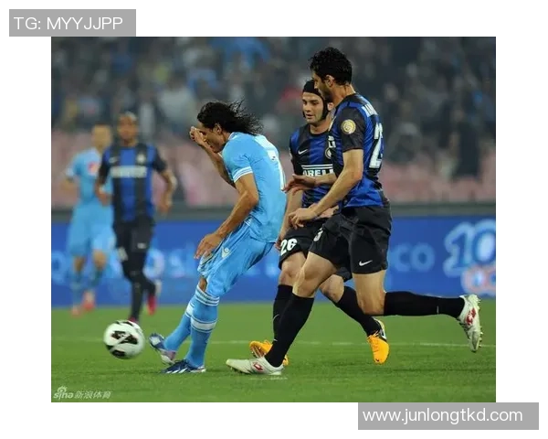 国王杯激战尤文图斯小胜那不勒斯帽子戏法引爆全场激情